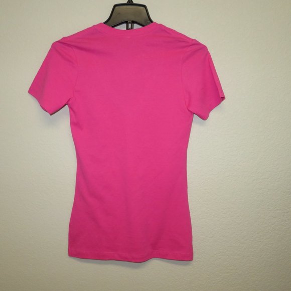 Ecko Hot Pink  Women's  Fitted V-neck Shirt - Picture 2 of 7